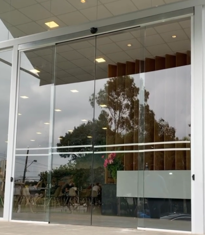 Portas de Vidro - Vidraçaria CM Vidros